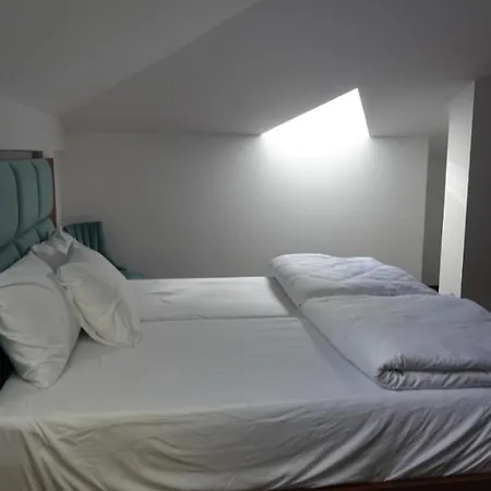 Two Brothers B.a&s Hotel Valbone