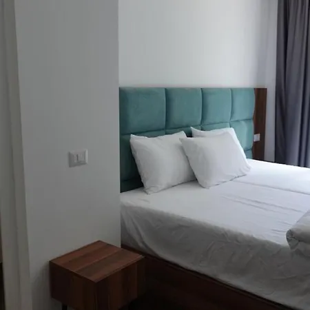 Two Brothers B.a&s Hotel 4*